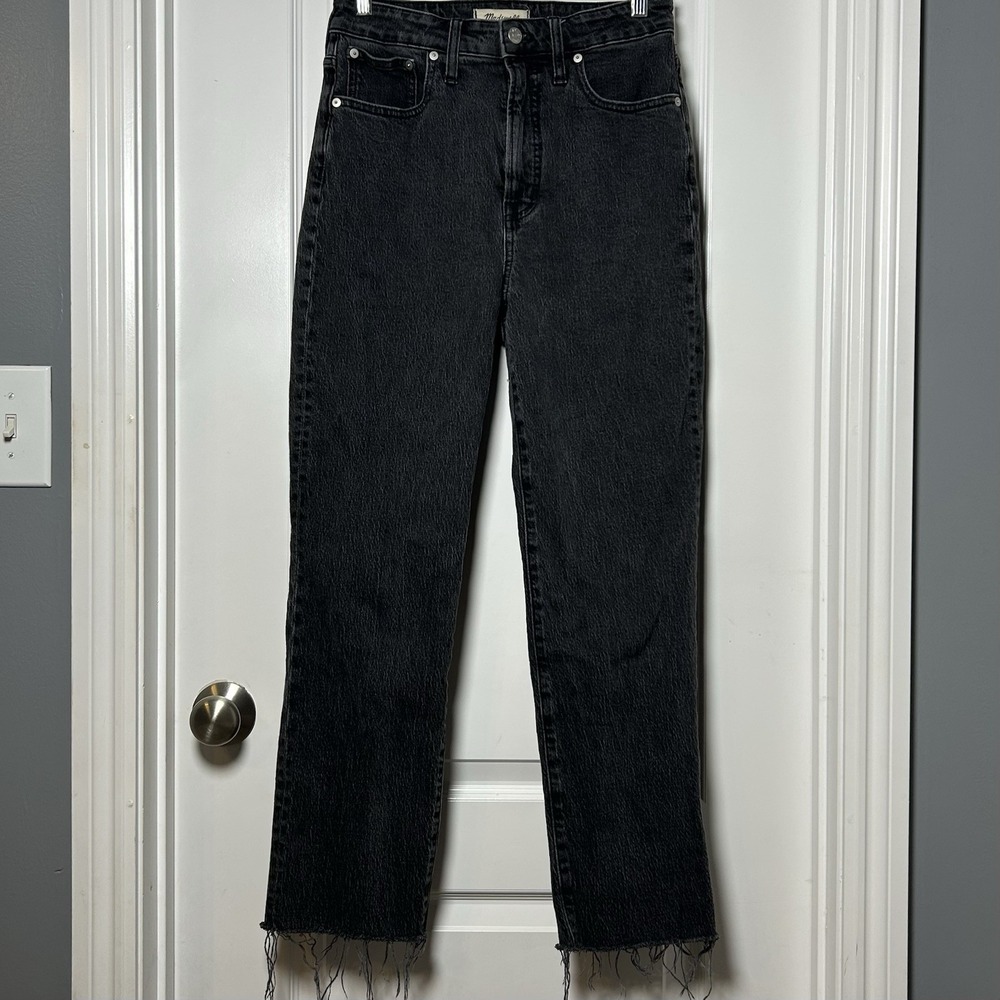 Madewell Curvy Perfect Vintage Washed Black Raw Hem High Rise 90s Straight Jeans
